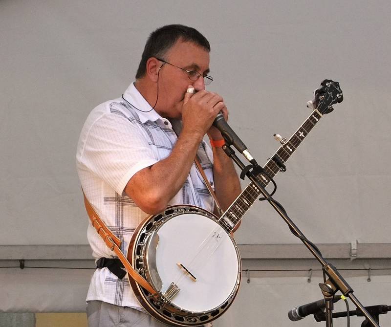 Festival Nejen Kamelot na zámku zaplnil v sobotu 21. července arkádové nádvoří zámku v Moravském Krumlově.