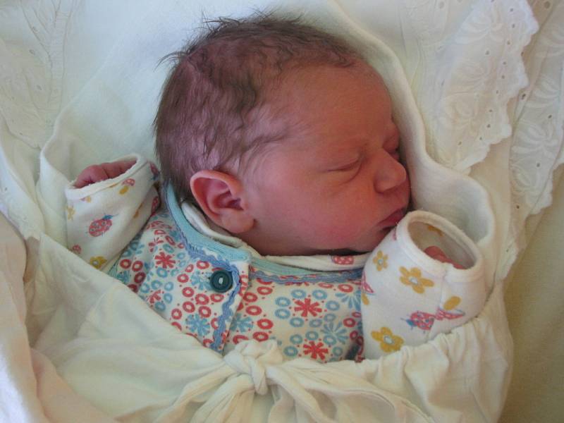 Anna Navrkalová, 47cm, 2940g, 15.6.2008, Znojmo