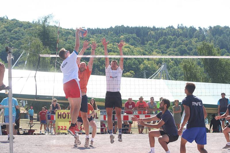 Šestačtyřicátý ročník Vranovského léta je minulostí. Hlavní volejbalový turnaj žen a mužů lákal zase o něco více než v minulém ročníku.