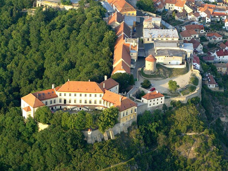 Letecký pohled na znojemský hrad. Foto: archiv znojemské radnice