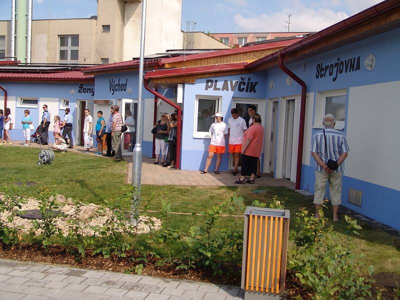 Obyvatelé Moravského Krumlova mají od 5. července zbrusu nové koupaliště.