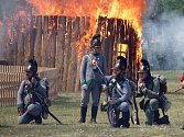 Dvě stovky aktérů převedly v Dobšicích bojovou ukázku k 209. výročí napoleonské bitvy u Znojma.
