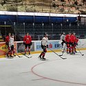 Hokejisté Znojma obuli po pěti měsících brusle a vyjeli na led. Začali přípravu na novu sezonu.