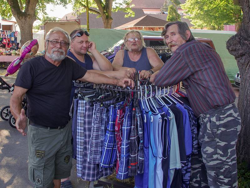 První červencovou sobotu slaví věřící v Hlubokých Mašůvkách tradičně hlavní pouť.