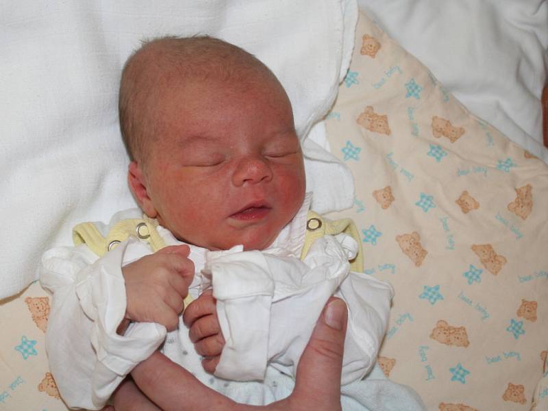 Jakub Vlček, 49cm, 3250g, 23.11.2008, Znojmo