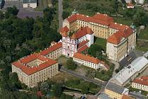 Loucký klášter ve Znojmě je národní kulturní památkou.