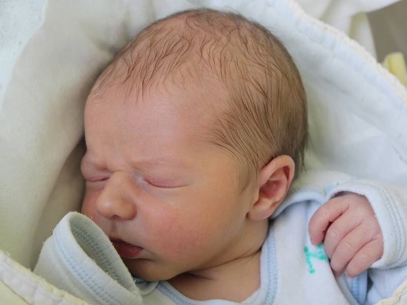 Rodičům Petře Vodičkové a Martinu Lhotskému z Mimoně se v neděli 26. února v 16:23 hodin narodil syn Martin. Měřil 50 cm a vážil 3,6 kg.