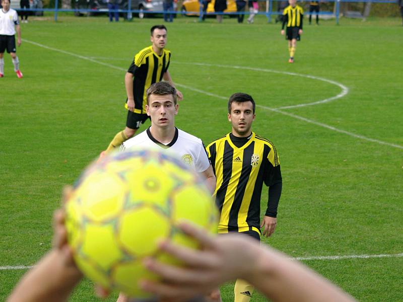 Stráž pod Ralskem - Košťálov 1:4 (0:1).