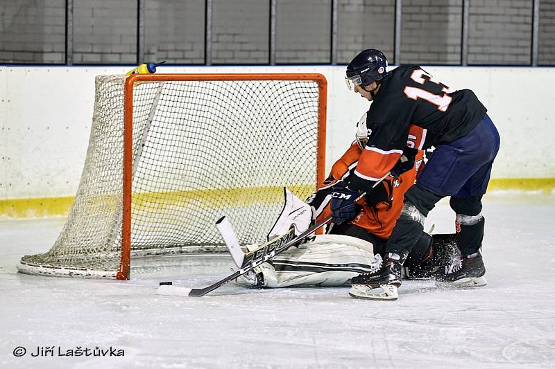 HC Česká Lípa - HC Turnov 2:6.