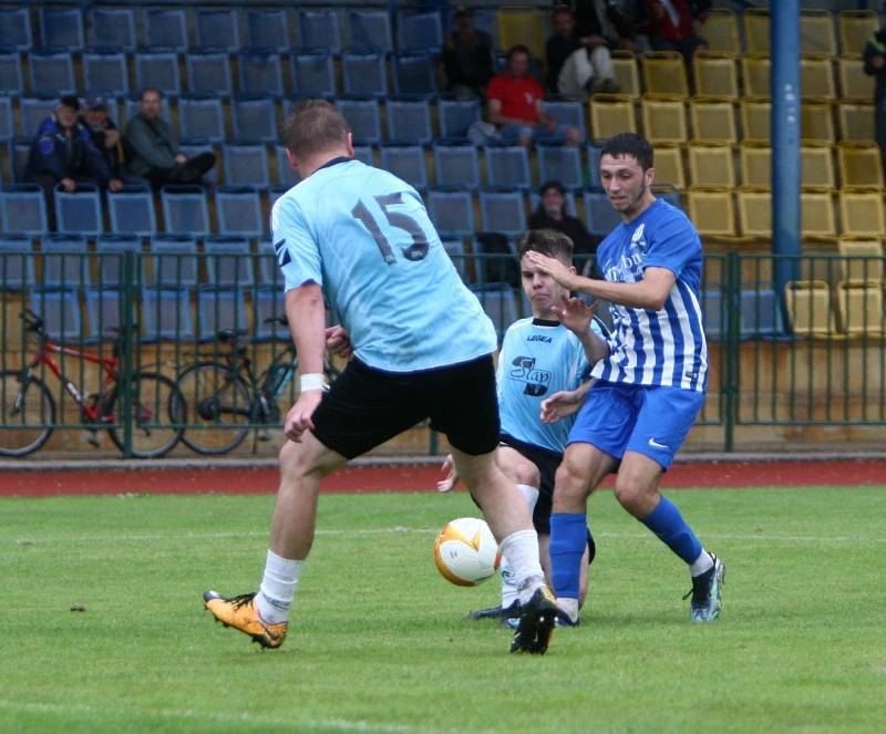 Příprava: Česká Lípa (pruhované dresy) - Vilémov 7:0 (4:0).