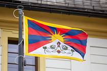 Sedmnáct měst a obcí na Českolipsku, včetně Nového Boru, se v letošním roce zapojilo do kampaně Vlajka pro Tibet.
