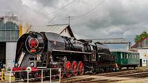 Železničáři vytáhli v Lípě parní „Šlechtičnu“ a udělali radost školákům.