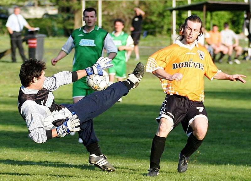 Fotbalisté Bukovan remizovali s Heřmanicemi.