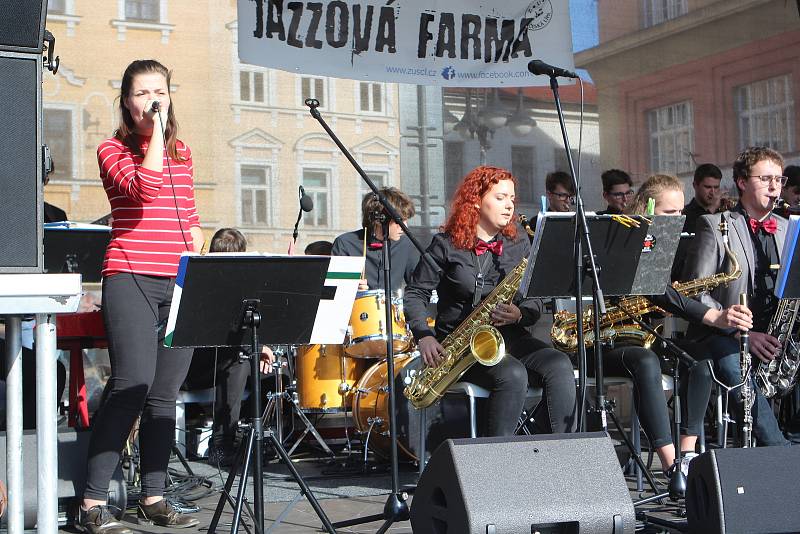 Večer s Jazzovou farmou - OPEN AIR.