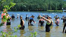 První triatlon pod značkou XTERRA po koronavirové pauze v Kunraticích u Cvikova.