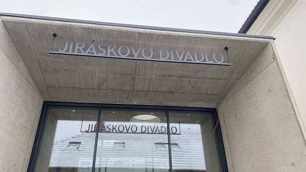 Jiráskovo divadlo v České Lípě.