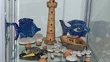 Ještě do konce týdne je možné v Městském muzeu v Mimoni shlédnout výstavy dvou tamních výtvarnic - Lenky Proboštové a Lenky Vránové.