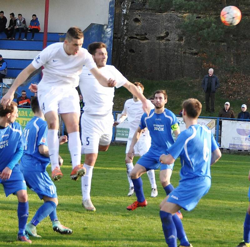 Doksy - Česká Lípa 0:0.