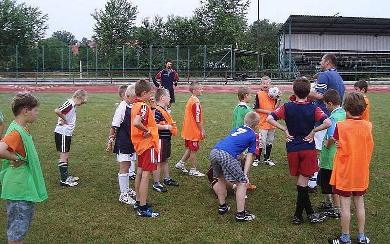 Mladí fotbalisté z Českolipska se každoročně scházejí v Zákupech na fotbalovém campu.