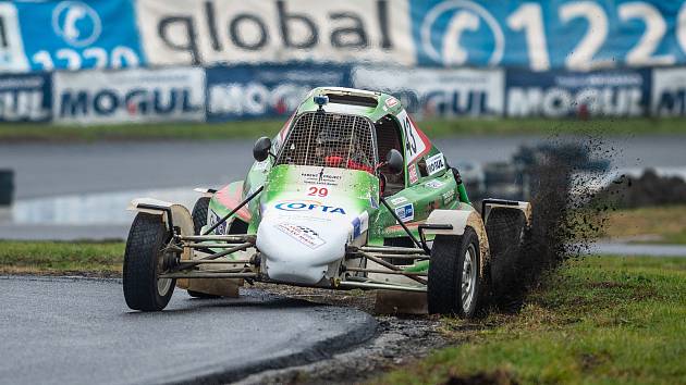 Global Assistance Setkání mistrů na Autodromu v Sosnové u České Lípy.