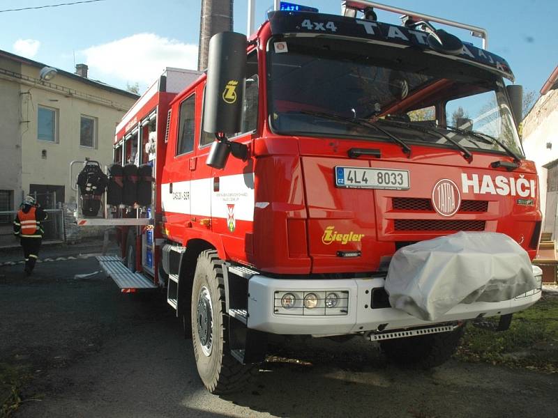 Hasičské cvičení ve Skalici u České Lípy.