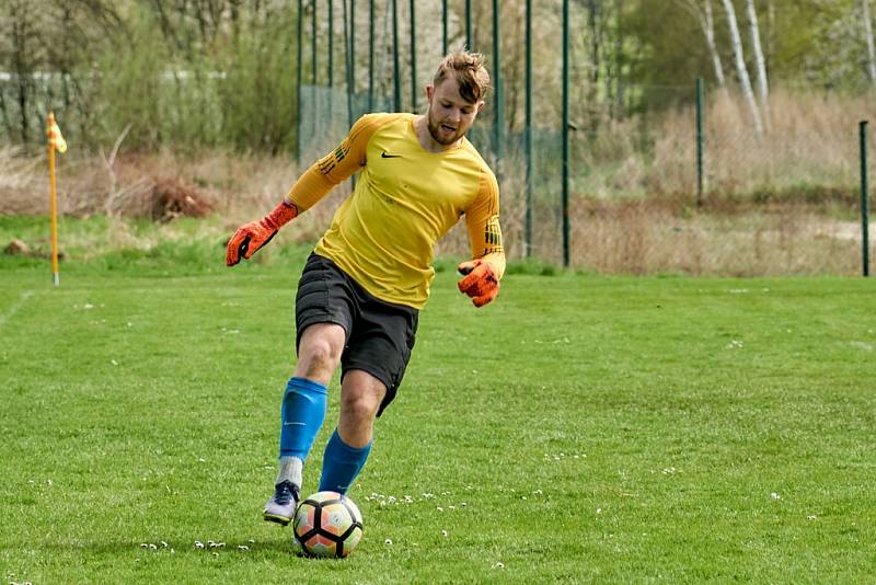 Okresní přebor: Rynoltice B - Bílý Kostel 2:1.