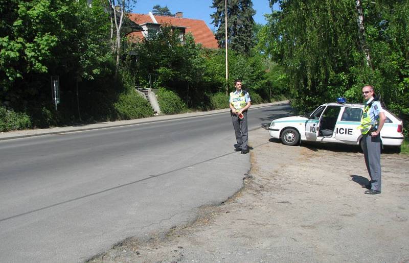 Policisté hlídali příjezdové komunikace na sídliště Slovanka zbytečně. Žádný z účastníků akce na ohlášený protestní pochod nedorazil. 