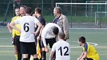 Fotbal, I.B třída - západ: Ruprechtice - Jestřebí 3:0. V utkání se těžce zranil hostující Lukáš Komárek.