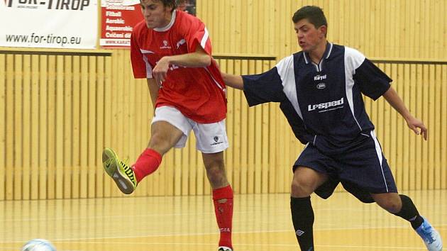 F.A. Zole Česká Lípa - Dalmach Turnov 4:2 (2:1).