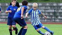 Pohár OFS Česká Lípa: Arsenal Česká Lípa U 11 (pruhy) - Loko Česká Lípa U 12 4:0.