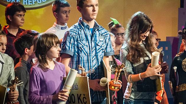 Vynikajícího úspěchu nejen na šachovnici, ale i v multioborové soutěži Zlatý oříšek dosáhl za rok 2014 čtrnáctiletý Jiří Liška ze Sosnové.
