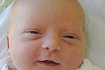Dušan Kohoutek se narodil ve čtvrtek 18. července. Maminka Věra Drbohlavová z Brniště jej přivedla na svět ve 14:28 hodin. Chlapeček měřil 52 cm a vážil 4,05 kg.