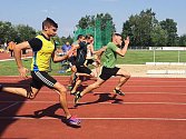 Krajský přebor atletických družstev v Turnově. 