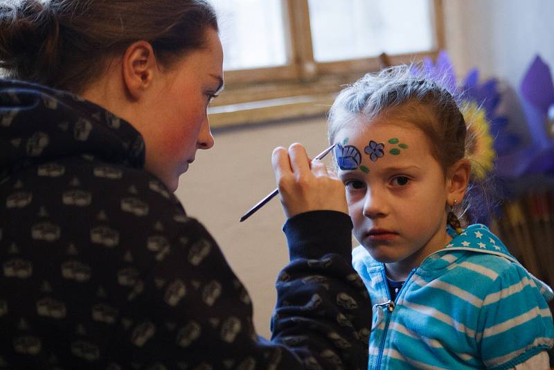 Na zámku v Horní Libchavě zahájili letošní sezónu pohádkou a prohlídkou s princeznou.