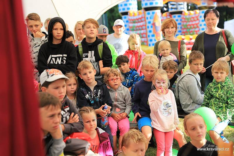 Novou naučnou trasu otevřeli v sobotu v Kravařích. Liščí stezka s osmi zastávkami je dlouhá necelých 5,5 kilometru.