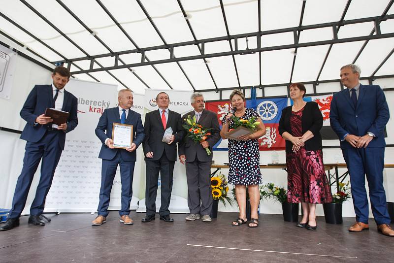 Vyhlášení vesnice roku libereckého kraje 2019 a předání cen ve Svojkově.  Hlavním vítězem se stala vesnice Svojkov na Českolipsku.