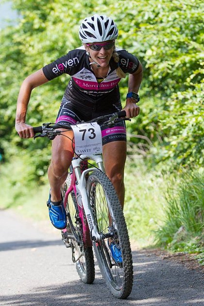 MTB závodnice Ivana Loubková, členka úspěšného sportovního klubu Cyklorenova Cvikov.