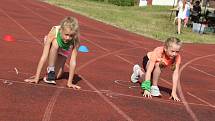 12. ročník Novoborské olympiády dětí a mládeže začalo v ZŠ U Lesa. Do sportovního klání se letos zapojí tři školy ve městě.