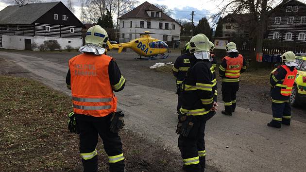 V dopoledních hodinách došlo v obci Branná na Českolipsku k nehodě, při které bylo zraněno dítě.