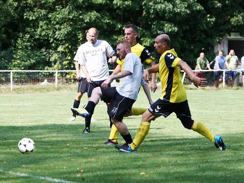 Jestřebí - Sosnová 4:0 (0:0).