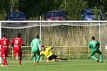 Po porážkách od Arsenalu a Roudnice a vítězství nad Turnov si novoborští hráči vylepšili chuť na třetiligové Hlavici. Ve středu jí doma porazili 2:1.