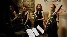 Zahajovací večer řady se ve své hudební části nesl v ryze dámském tónu díky Kalabis Quintetu. 