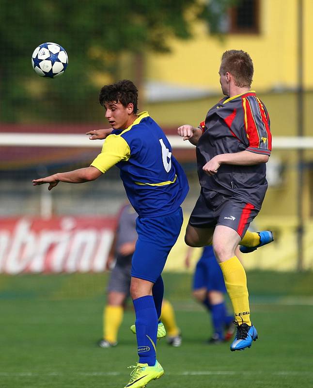 Pohár slaví fotbalisté Mimoně, kteří ve finále porazili cvikovského rivala. 