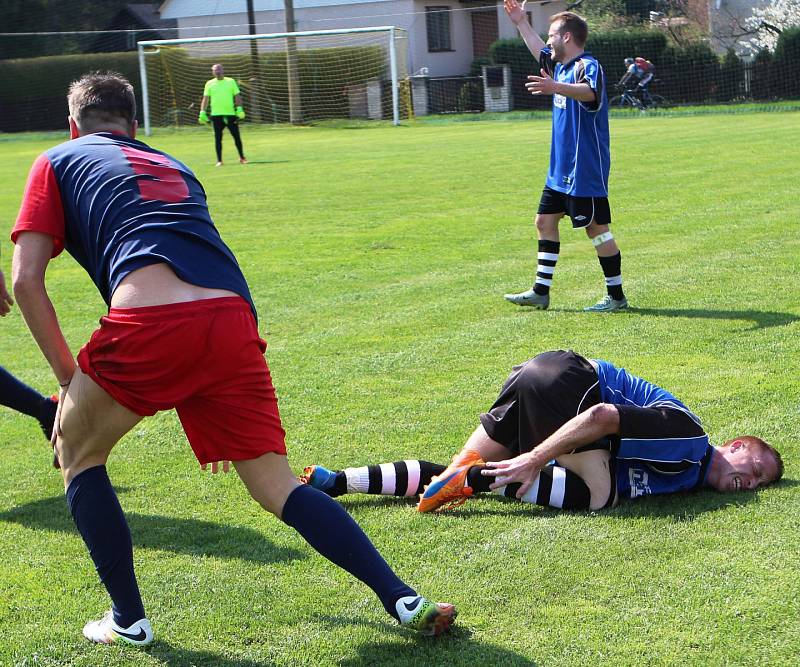 Sosnová - Jestřebí 3:1 (3:0).