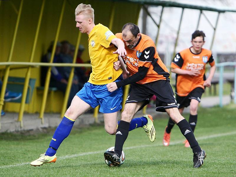 Lokomotiva Česká Lípa - Zákupy 6:0 (3:0).