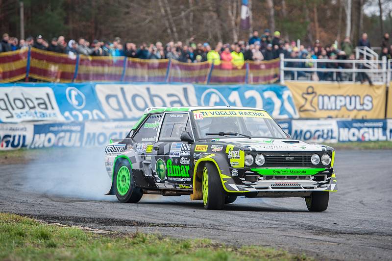 Tradiční setkání mistrů ukončilo motoristickou sezonu na Autodromu v Sosnové.