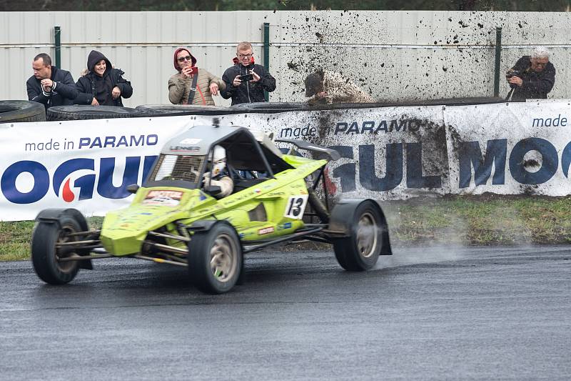 Global Assistance Setkání mistrů na Autodromu v Sosnové u České Lípy.