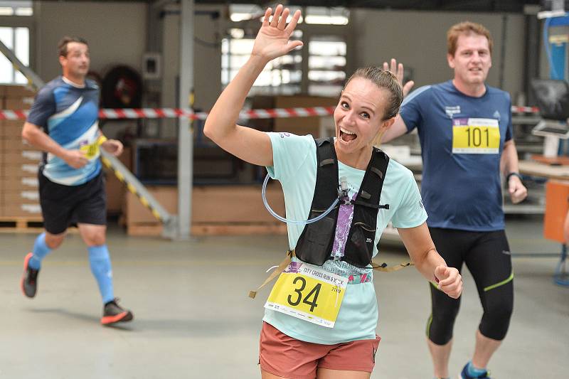 Šestého ročníku závodu City Cross Run&Walk Česká Lípa se zúčastnilo přes 700 běžců.