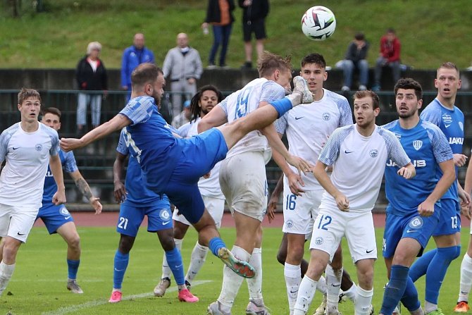 Česká Lípa (modrá) doma porazila Slovan Liberec B 4:1.