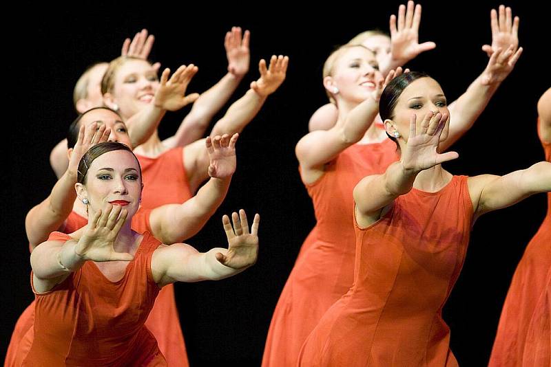 Marnotratné vandrování představili členové Ballet Magnificat! Omega divákům Jiráskova divadla v české Lípě. 